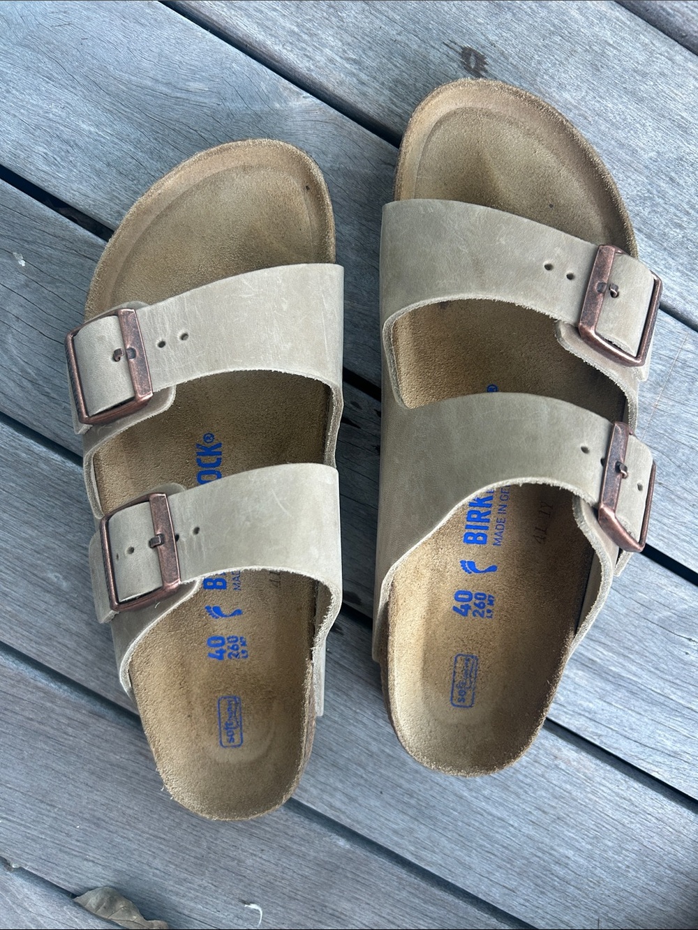 Birkenstock Arizona Sandals in Beige Taupe with Bronze Buckle- like new
